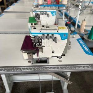 overlock-sewing-machine-jack-e4-2